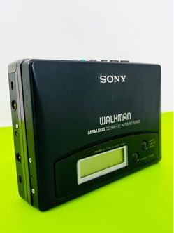 Vtg Sony Walkman Radio Cassette Player WM-AF605/BF605 UNTESTED FOR PARTS