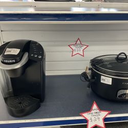 Coffee Maker And Crockpot Bundle 