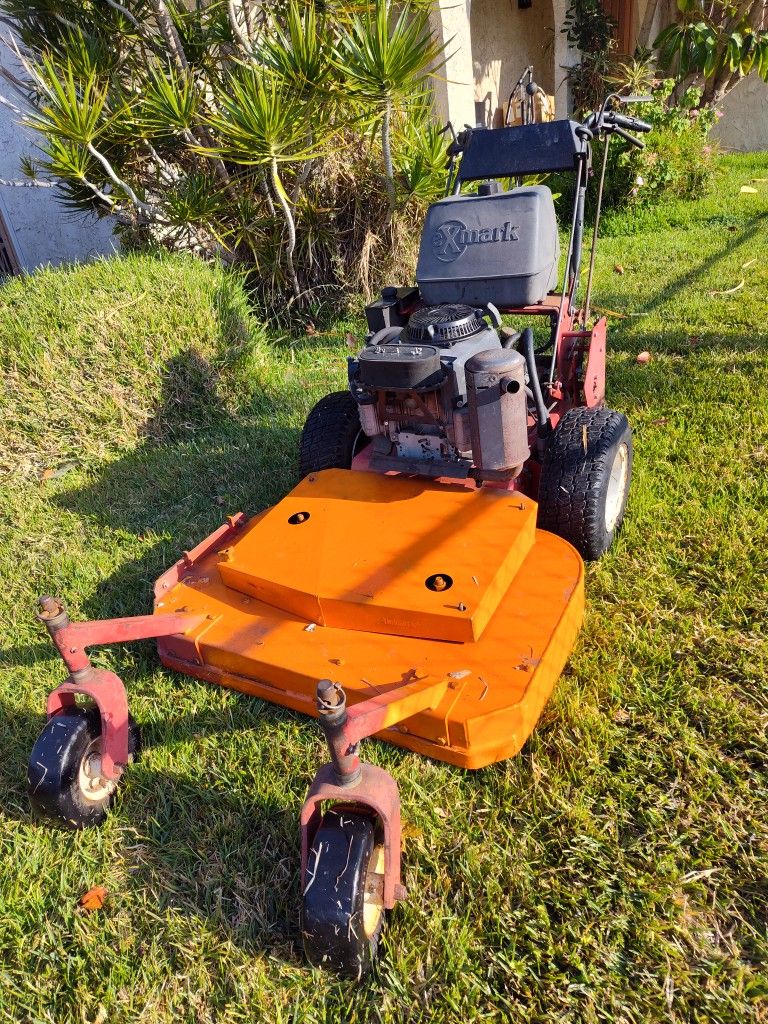 Exmark 36 Commercial Mower Kawasaki FH430V