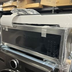 Promoting Low Profile Microwave 30’ Samsung Brand New Stainless Steel 