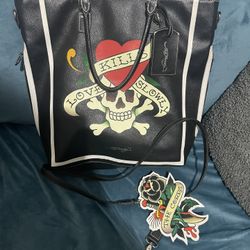 ED HARDY TATTOO  LOVE KILLS SLOWLY SHOULDER BLACK BAG
