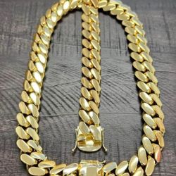 24MM Cuban Link Set 14k Gold Plated Doesn't Loses Color 
