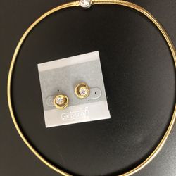 Necklace And Earrings 