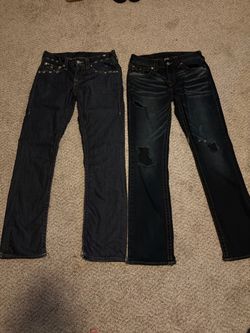 True religion jeans size 30 50$ both or 30 each