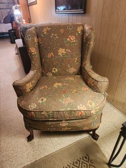 Good Condition Chair 