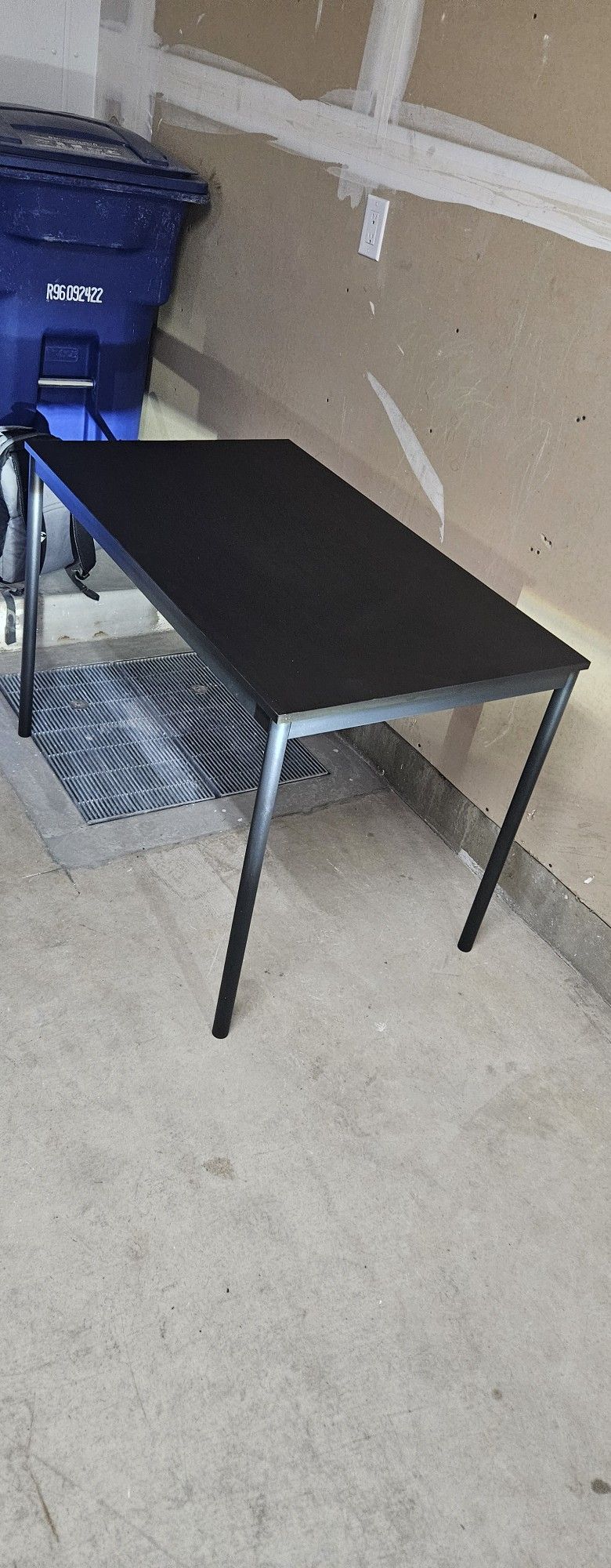 Black Table