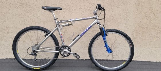 Vintage univega best sale mountain bike