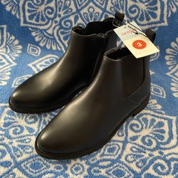 NWT Cat & Jack Black Ankle Boot Sz 3