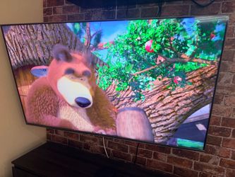 Smart tv 65 with Alexa
