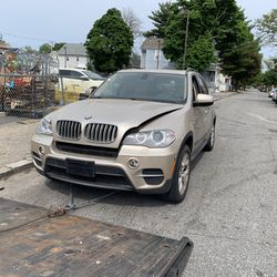 2013 BMW X5 Parts Only ‼️