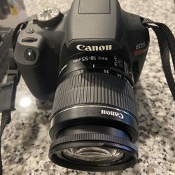 Canon EOS Rebel T7 - Like New