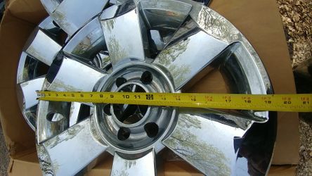 18-inch. Wheel Skin Chrome Rim Caps 4 Pcs