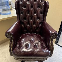 Fancy Leather Rolling Chair 