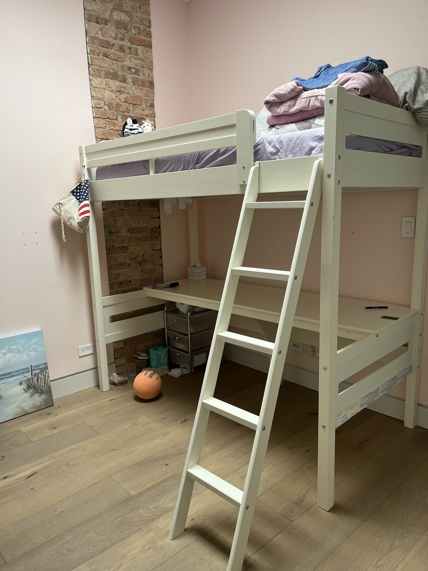 Loft Bed With Built-in-desk