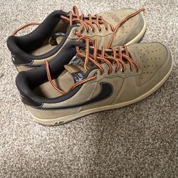 Nike Air Force 1 Size 8.5