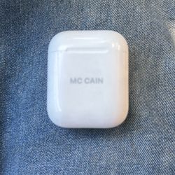 Apple AirPods 2nd Gen - Left AirPod And Case ONLY!! N