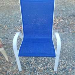 Lawn chair. Aka Blue Ex-wife Chair