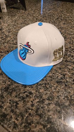 Miami heat hat