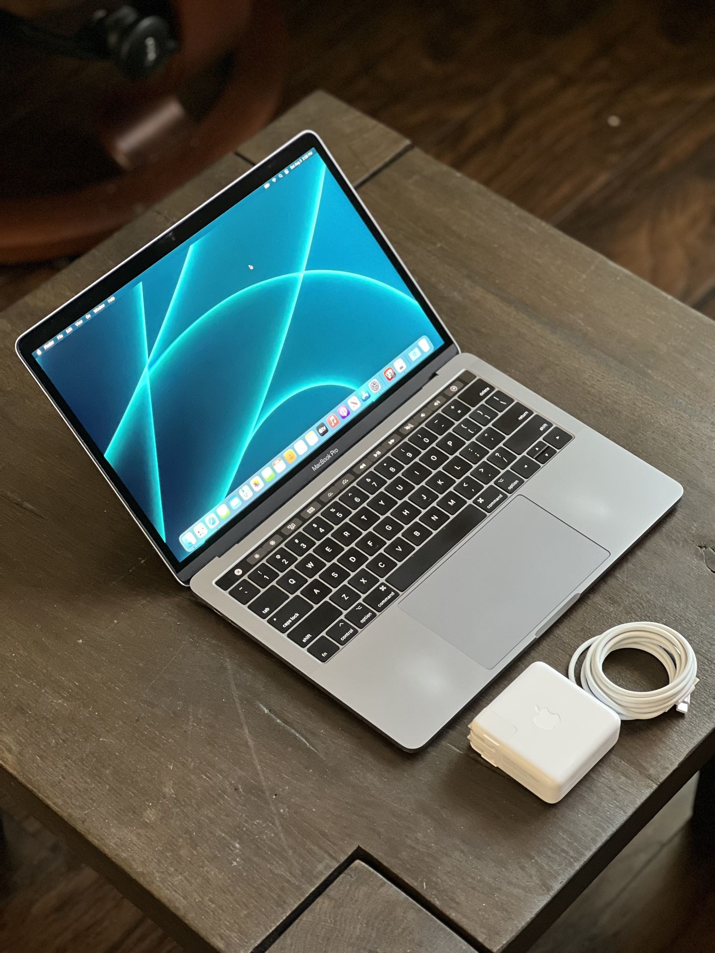 MacBook Pro 13” (3.5Ghz i7) 16GB - 512GB ssd
