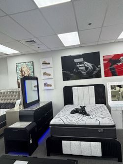 Luxurious 6 pc bedroom set w/deep black tone features led light, built-in speaker, cooler & more
