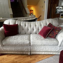 Sofá And Loveseat 