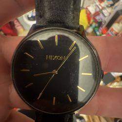 Nixon Watch