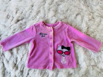 Adorable baby clothes size 3-6 months