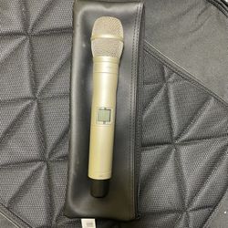 Shure UR2/KSM9 - H4 Band, 518 - 578 MHz