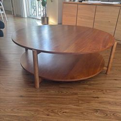 Round Wood Coffee Table 