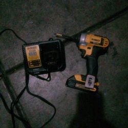 20V DeWalt L