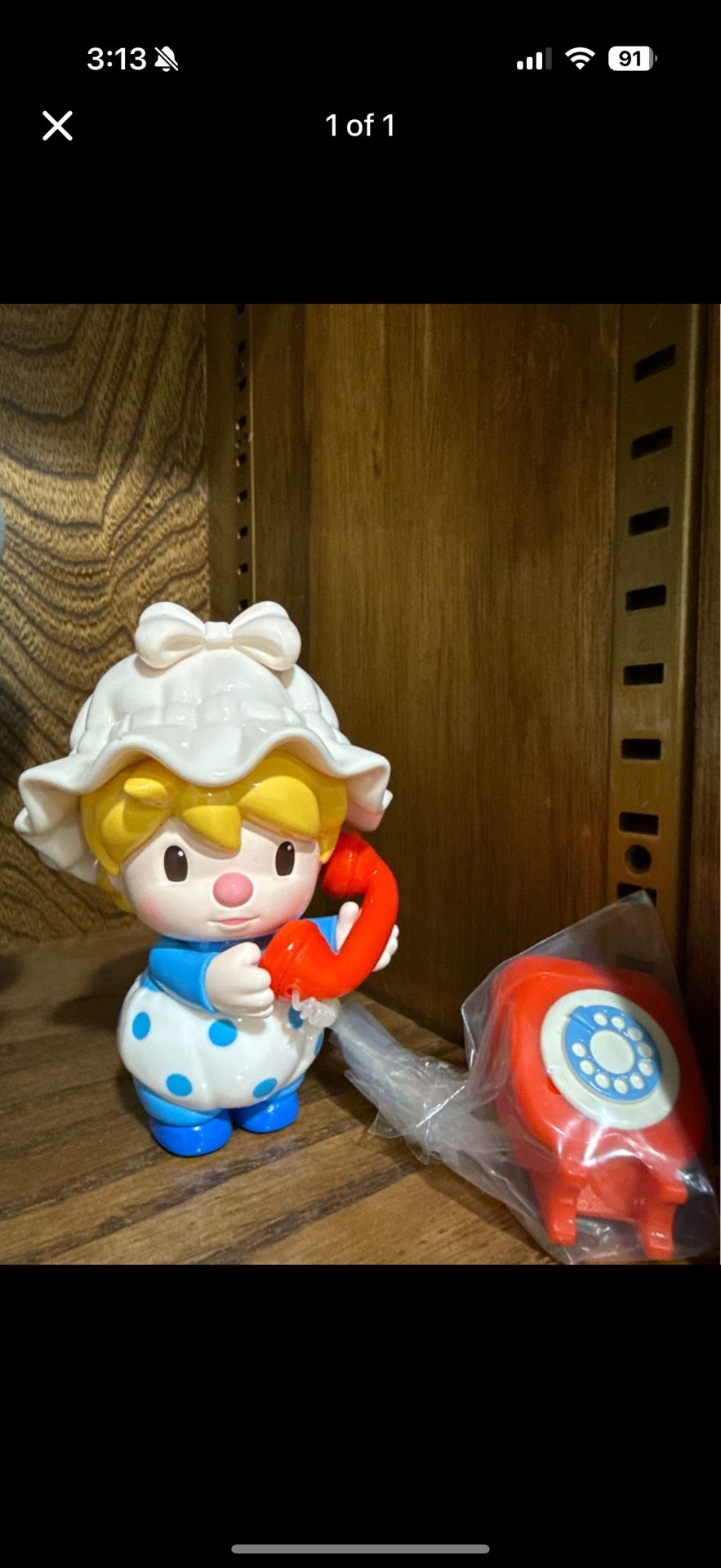 Pop Mart Figure – Vintage Telephone Girl (No Card)