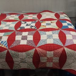Antique Hand Sewn Quilt- Located In Shelton 