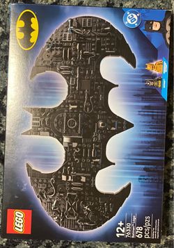 LEGO DC Batman: Batman Logo 76330 -Brand New -SEALED BOX