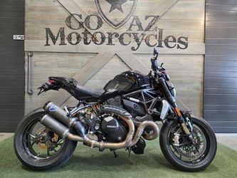 2017 Ducati Monster