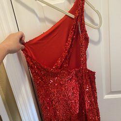 Size 6 Red Sequin Dress Slit Knee  