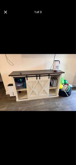 Tv stand
