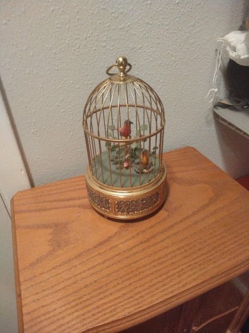 Vintage Animated Singing Song Birds In Bronze Cage