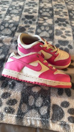 Pink Nike dunks
