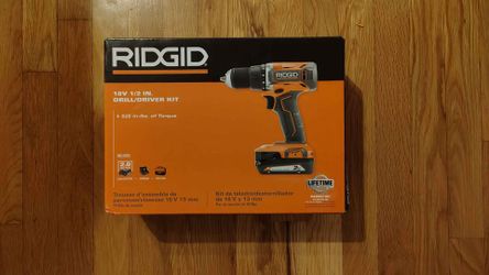 NEW RIDGID DRILL KIT WITH COMPACT DRILL, BATTERY, CHARGER, BAG & BIT