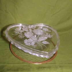 Heart Shaped Flower sketched glass Cookie tray