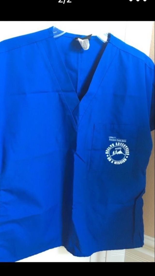 Scrubs size S