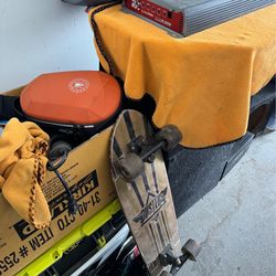 Duster’s Longboard Skateboard
