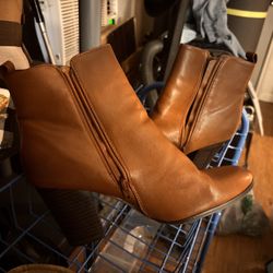 Women’s Boots 