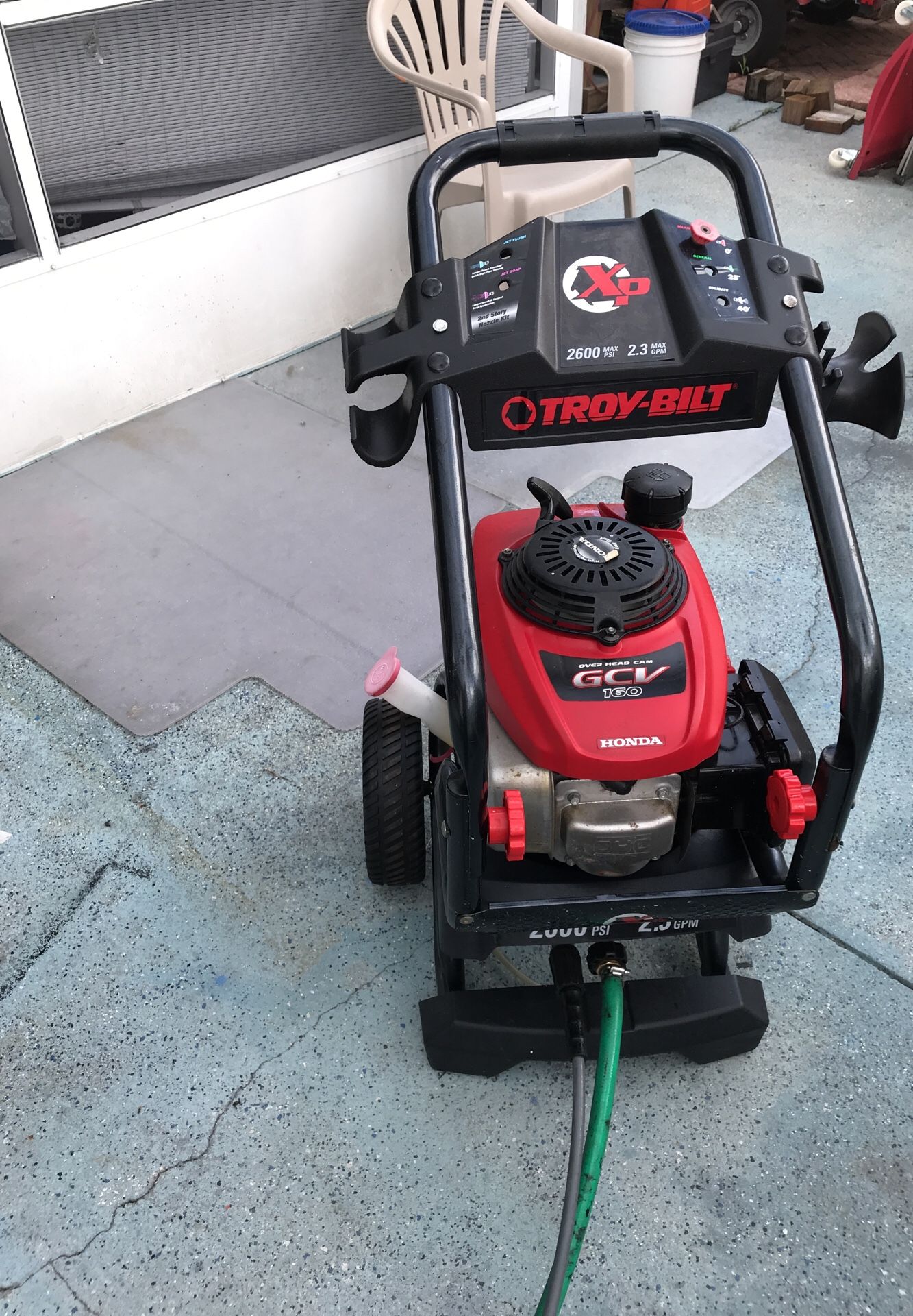 Troy bilt pressure washer powered by Honda motor