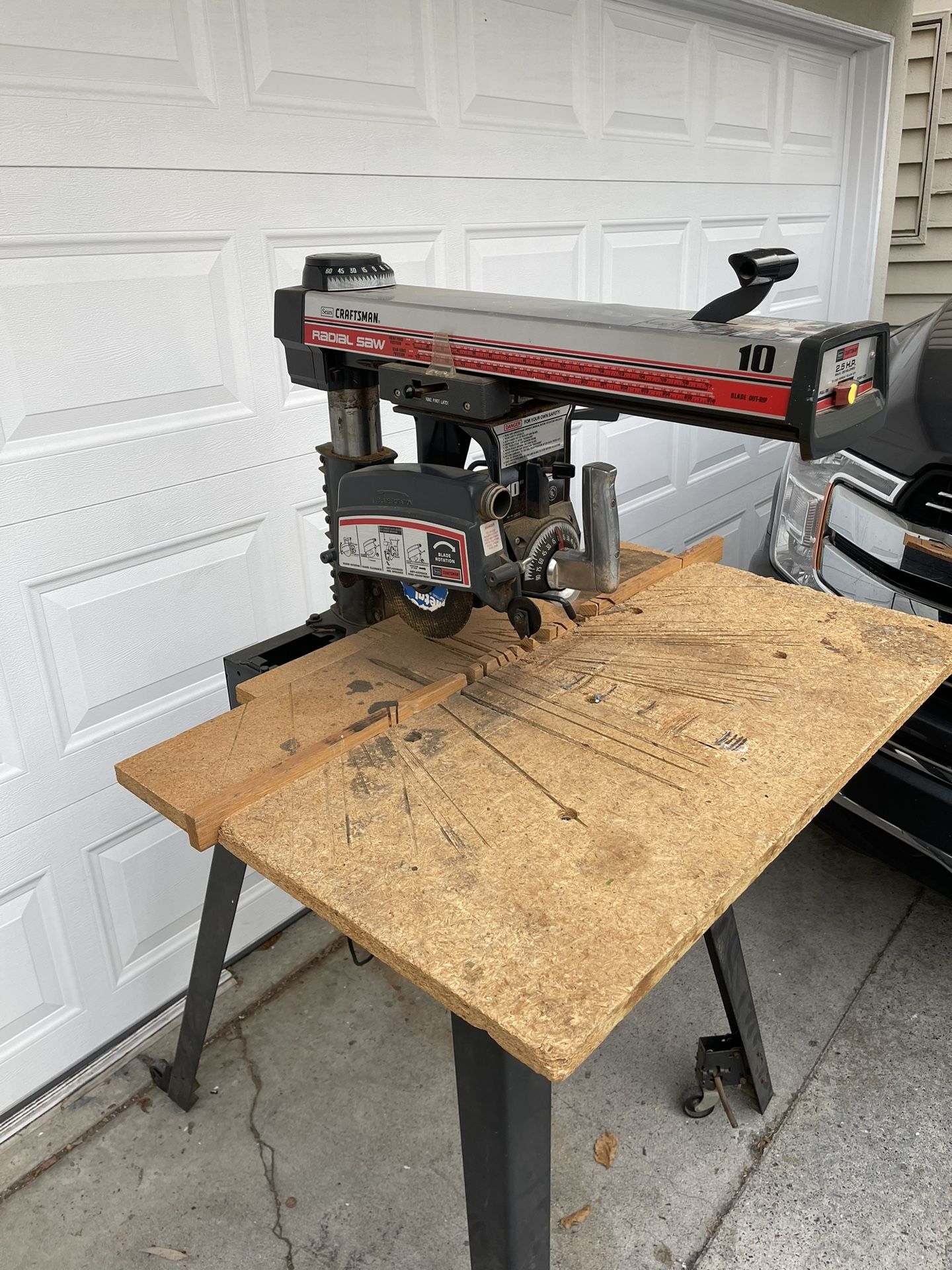 2.5 H.P. Max Developed Craftsman 10 Inch Radial Saw(NEED GONE)