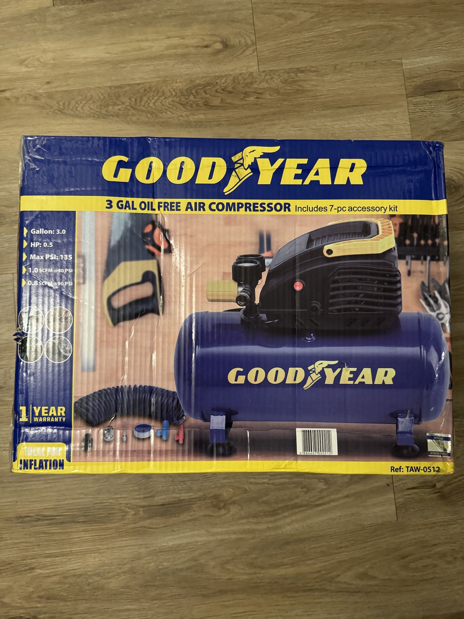 NEW GOODYEAR 3 Gallon Horizontal Air Compressor 135 Max Psi.
