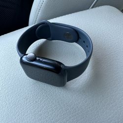 Apple Watch series 8