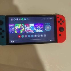 Nintendo Switch 