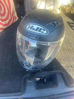 Like New - HJC i10 Motorcycle Helmet / I bought new for $170/ — Size Small