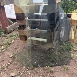 99 To 07 Drivers Glass GMC  Chevy 